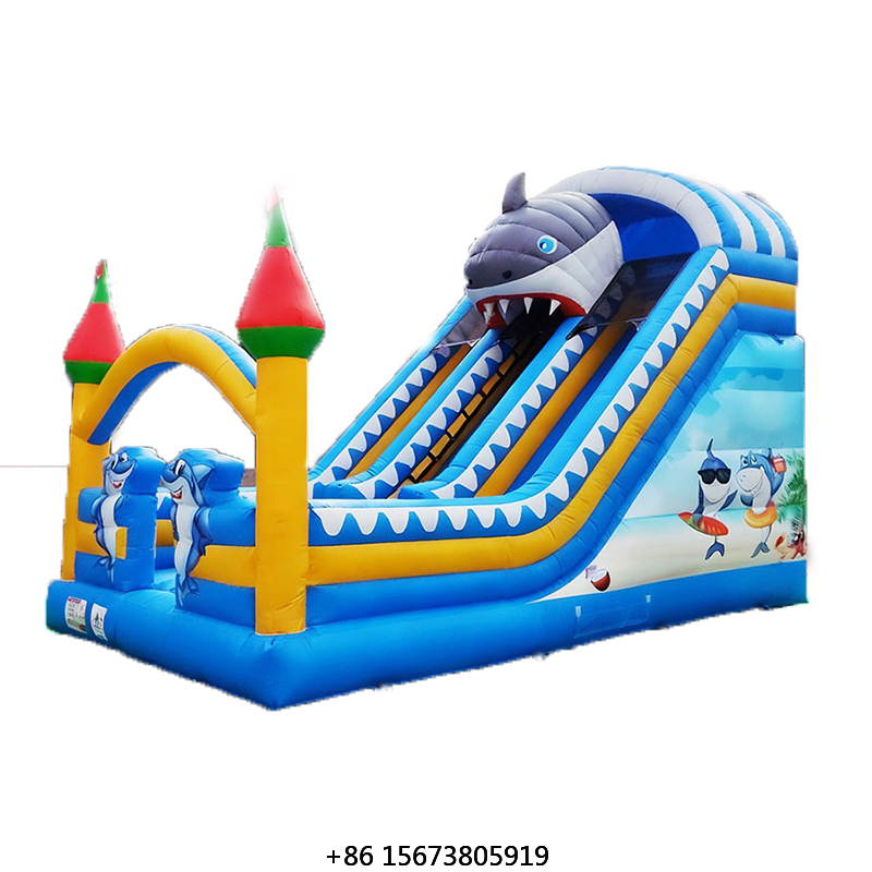Kids Outdoor Slide - Toboggan gonflable compact à louer, château